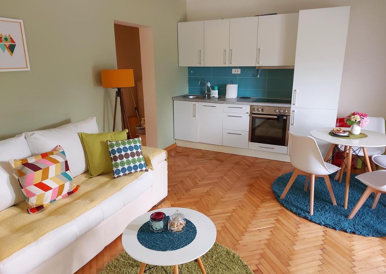 Apartments Iva Tivat Exterior photo